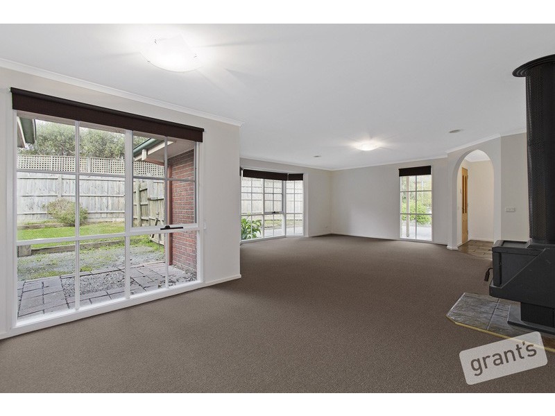 7 Pembroke Court, Berwick VIC 3806