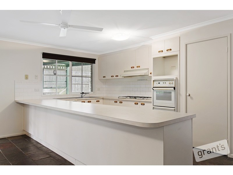 7 Pembroke Court, Berwick VIC 3806
