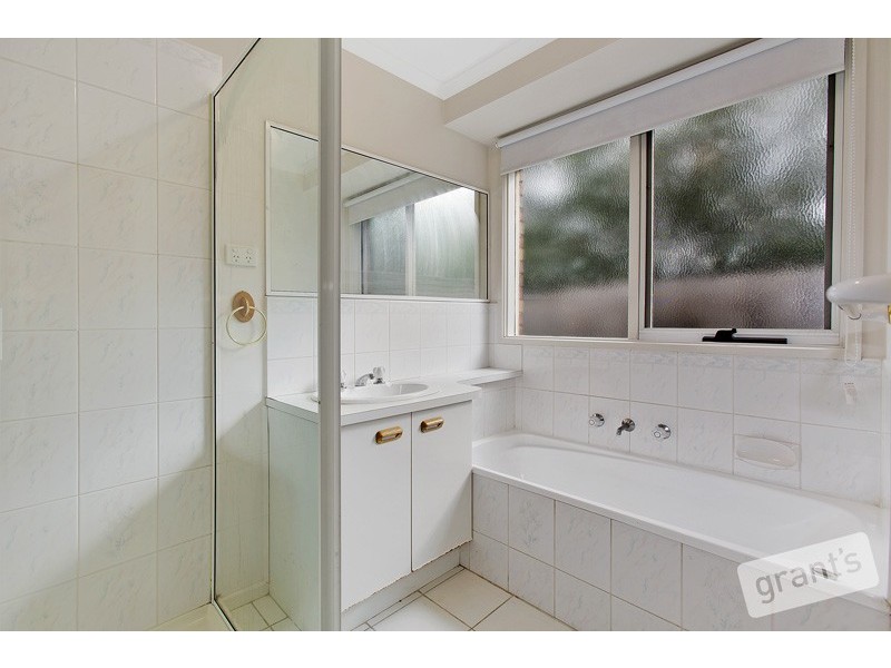 7 Pembroke Court, Berwick VIC 3806