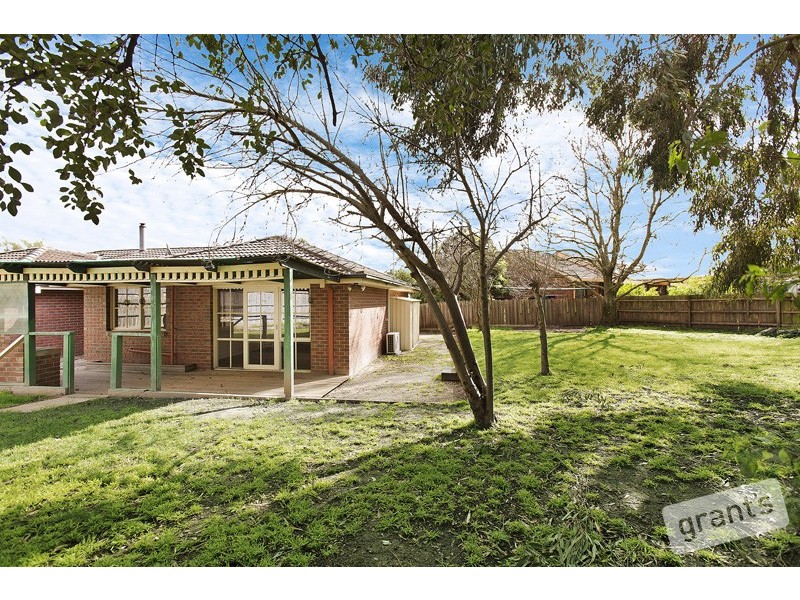 7 Pembroke Court, Berwick VIC 3806