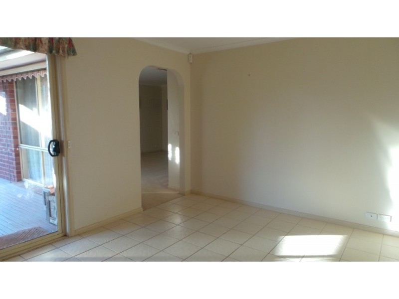 7 Monterey Court, Narre Warren VIC 3805