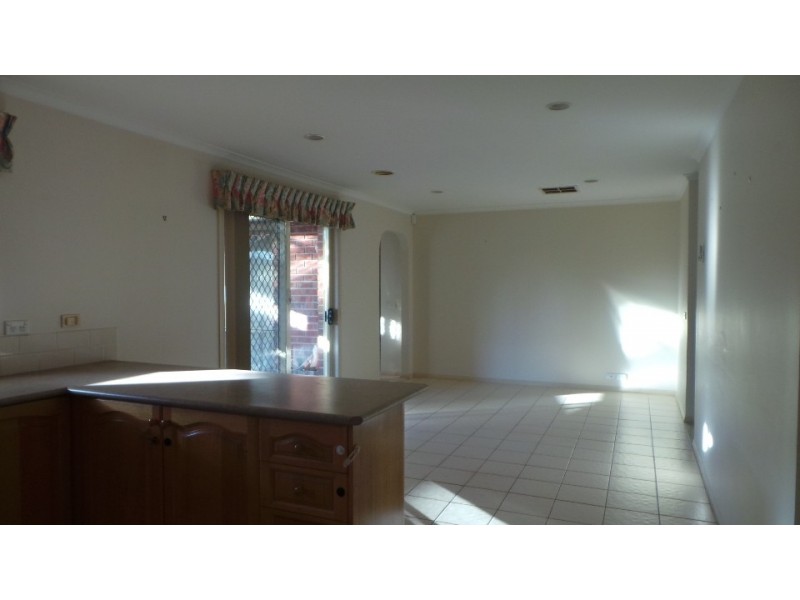 7 Monterey Court, Narre Warren VIC 3805