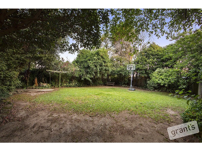 60 Lodge Crescent, Berwick VIC 3806