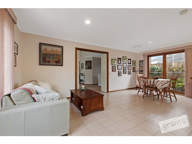 21 Tilba Court, Berwick VIC 3806
