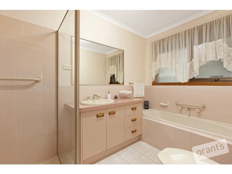 21 Tilba Court, Berwick VIC 3806