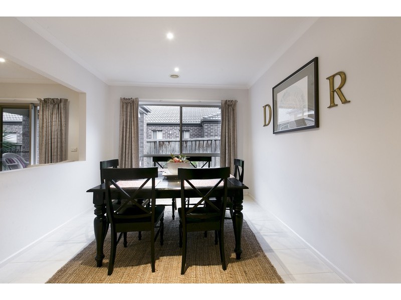 35 Saul Avenue, Berwick VIC 3806