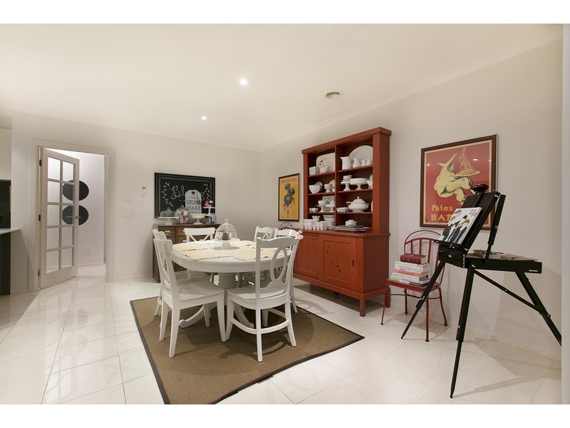 35 Saul Avenue, Berwick VIC 3806