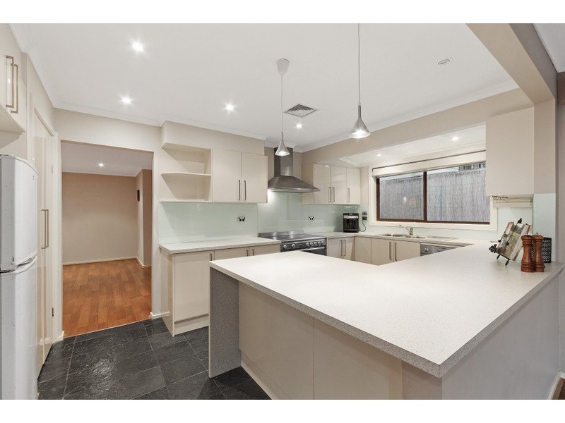 373 Beaconsfield-Emerald Road, Guys Hill VIC 3807