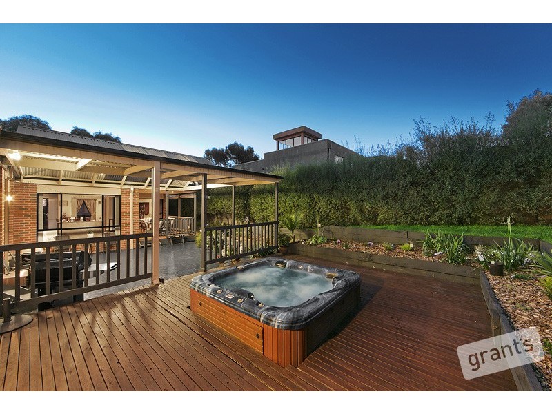 23 Northgate Drive, Berwick VIC 3806