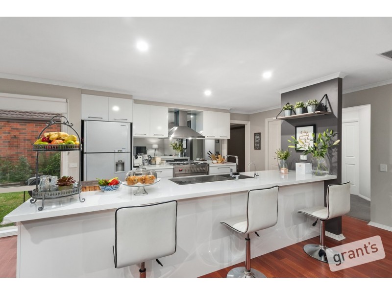 13 Beauford Avenue, Narre Warren South VIC 3805