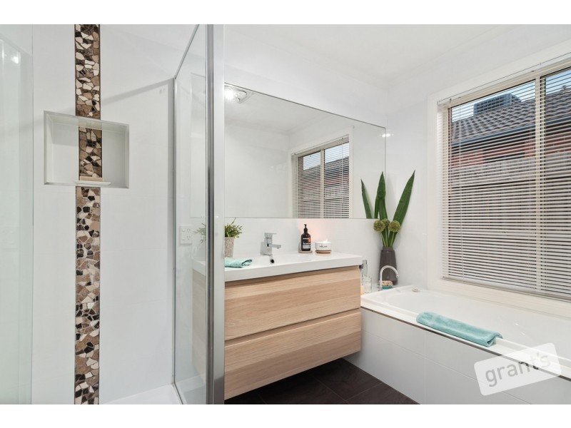 13 Beauford Avenue, Narre Warren South VIC 3805