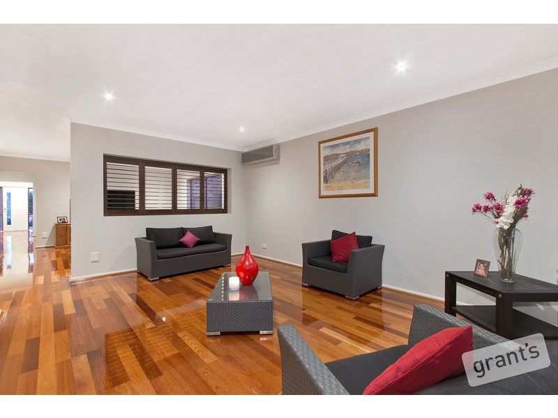 11 Misty Close, Berwick VIC 3806