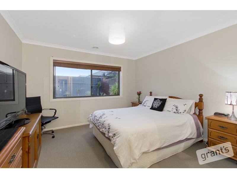 11 Misty Close, Berwick VIC 3806