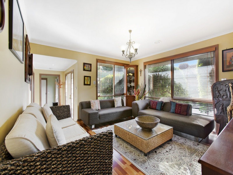 5 Camden Court, Berwick VIC 3806