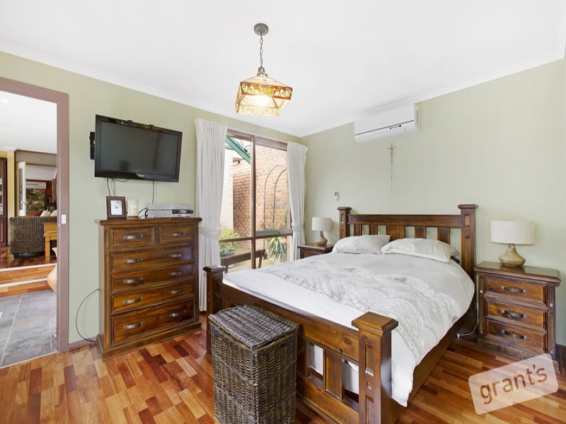 5 Camden Court, Berwick VIC 3806