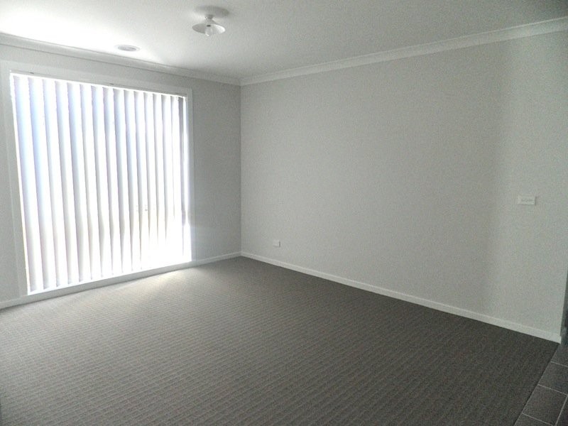3 Raven Court, Pakenham VIC 3810