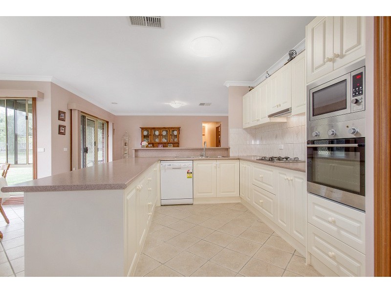 7-8 Farmhouse Court, Narre Warren North VIC 3804