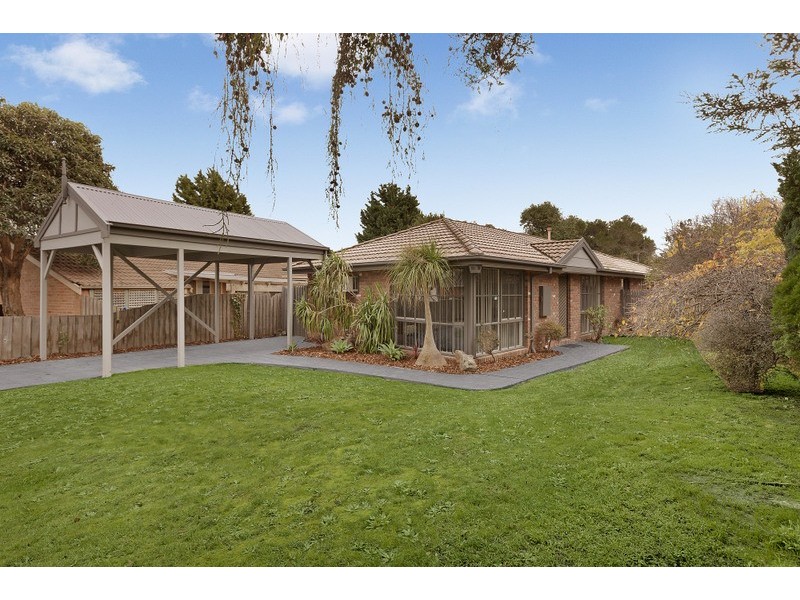 2 Evelyn Court, Narre Warren VIC 3805