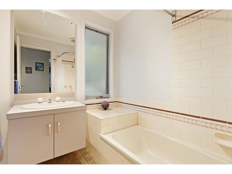 2 Evelyn Court, Narre Warren VIC 3805