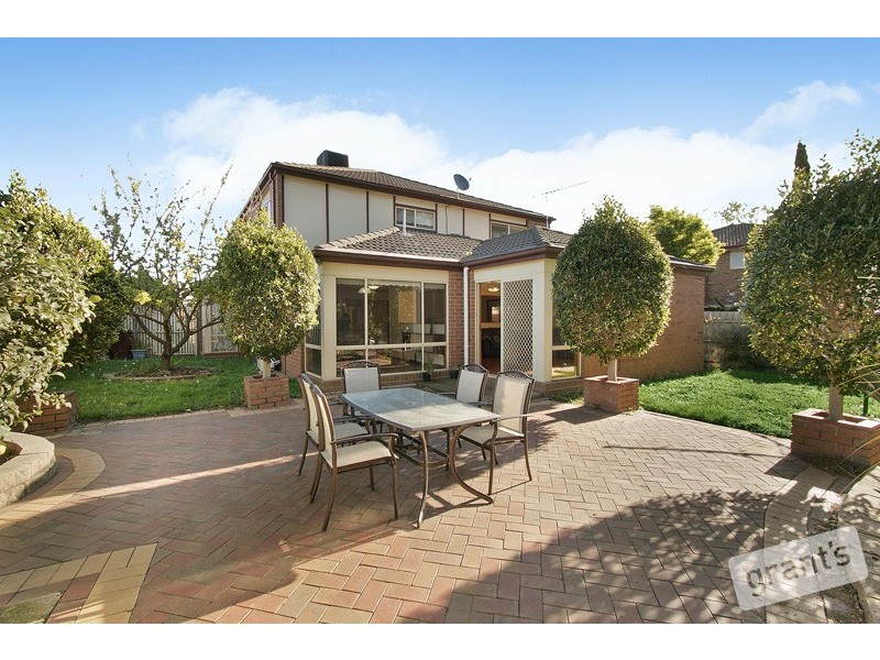 30 Lodge Crescent, Berwick VIC 3806