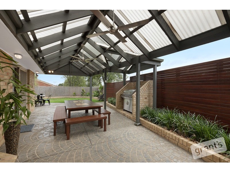 5 Albrecht Avenue, Berwick VIC 3806