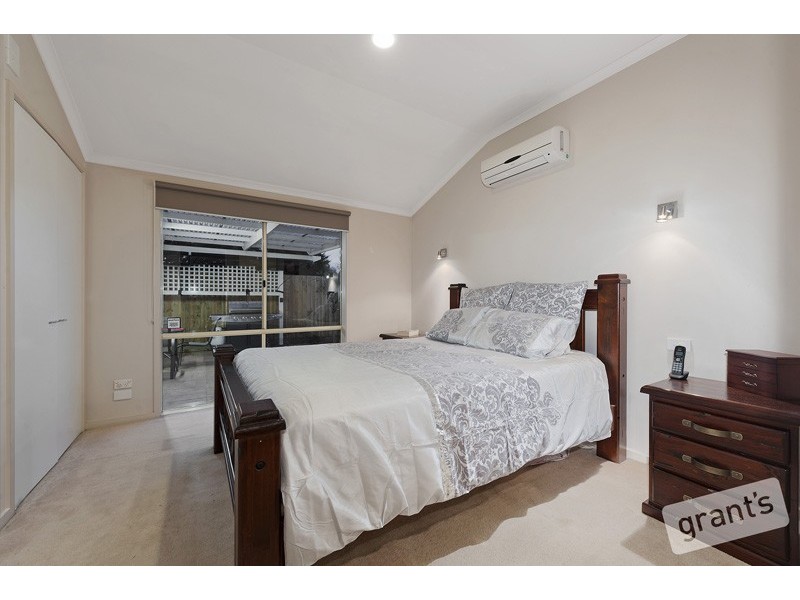 4 Jason Close, Berwick VIC 3806