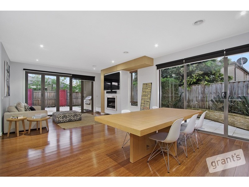 15 Arena Parade, Officer VIC 3809