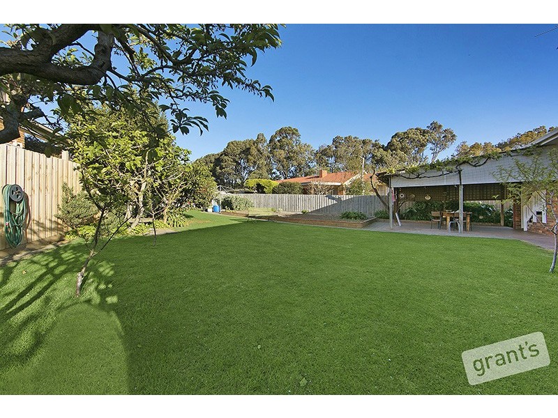 1 Balmain Drive, Berwick VIC 3806