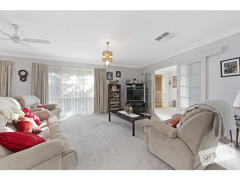 1 Balmain Drive, Berwick VIC 3806