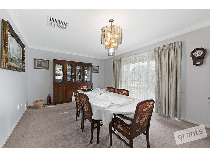 1 Balmain Drive, Berwick VIC 3806