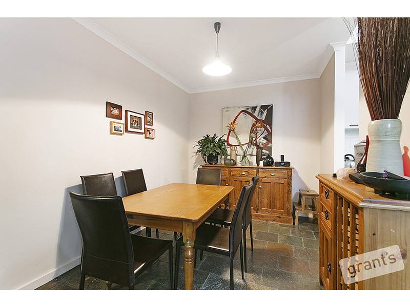 15 Theodore Terrace, Berwick VIC 3806