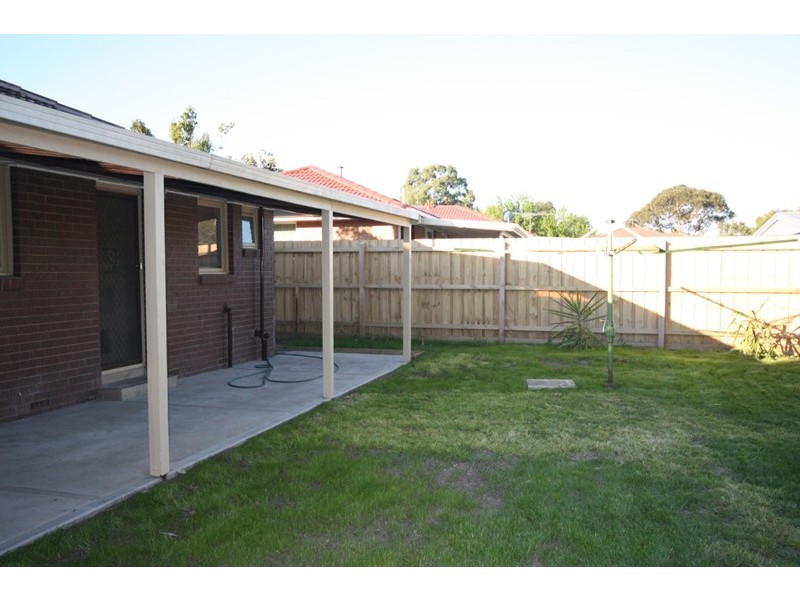 114 Fountain Drive, Narre Warren VIC 3805