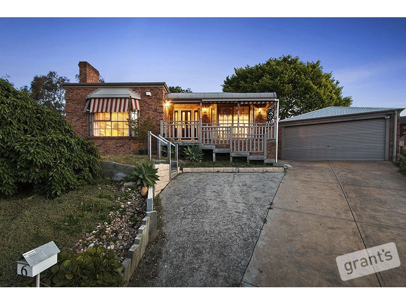 6 Ezard Close, Berwick VIC 3806