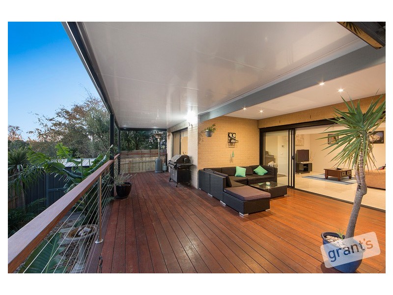 16 Spencer Court, Berwick VIC 3806