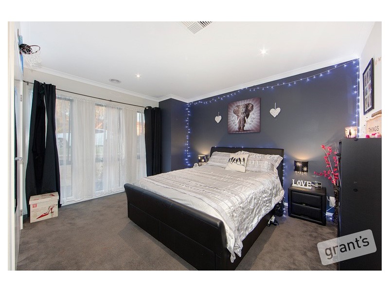 16 Spencer Court, Berwick VIC 3806