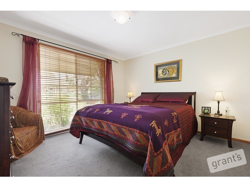 18 Nullica Court, Berwick VIC 3806