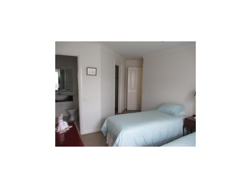 3/15 Evan Street, Berwick VIC 3806