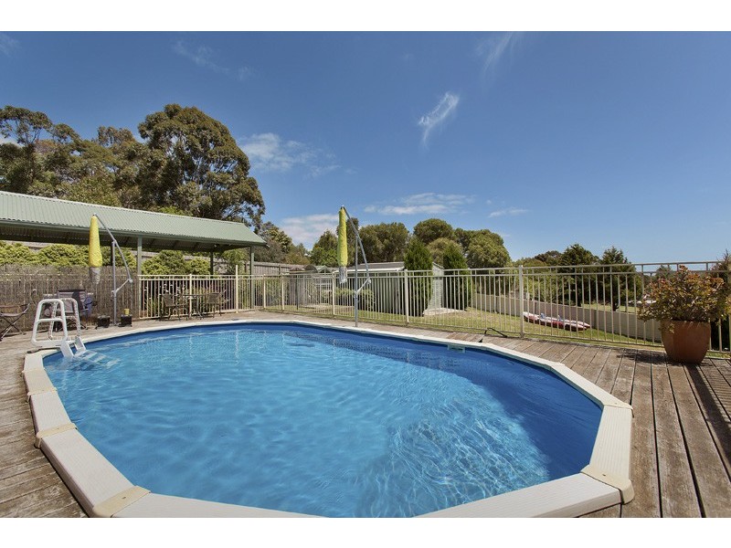 35 Bailey Road, Narre Warren North VIC 3804