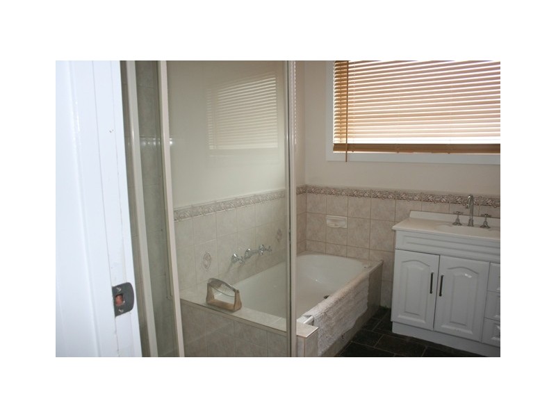 3 Pinjarra Court, Narre Warren VIC 3805