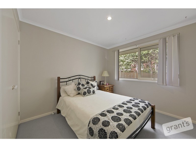 68 Lodge Crescent, Berwick VIC 3806