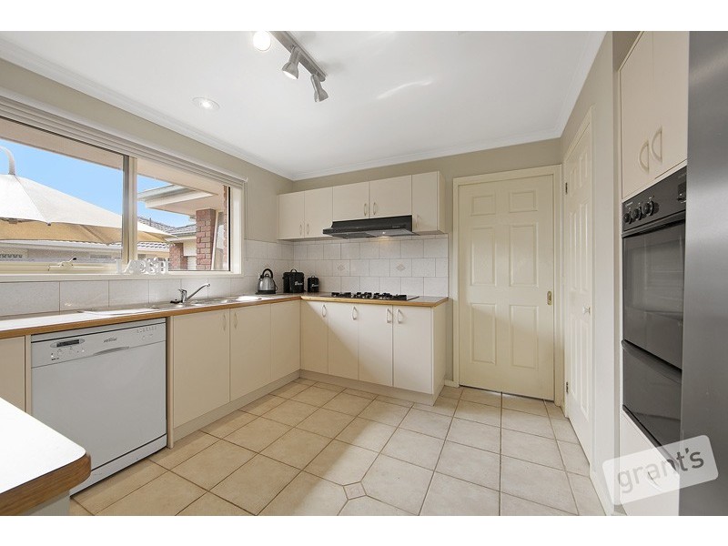 68 Lodge Crescent, Berwick VIC 3806