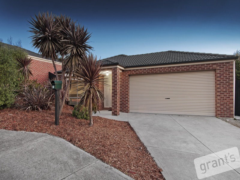 59 Mana Gum Drive, Pakenham VIC 3810