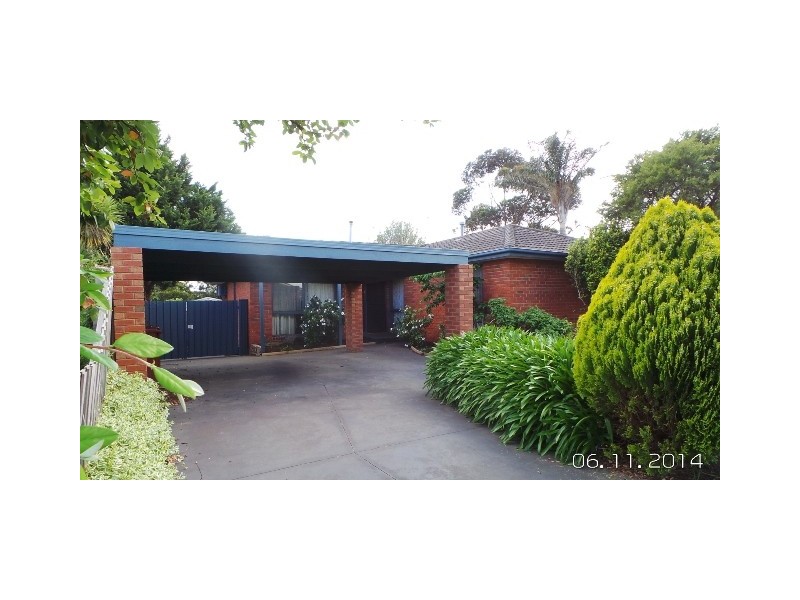23 Chirnside Road, Berwick VIC 3806