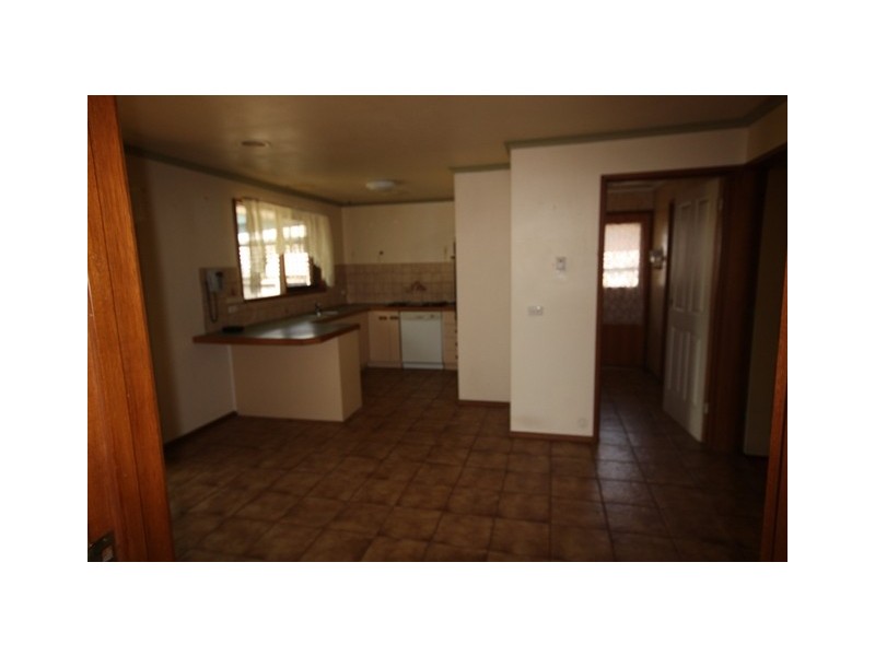 23 Chirnside Road, Berwick VIC 3806