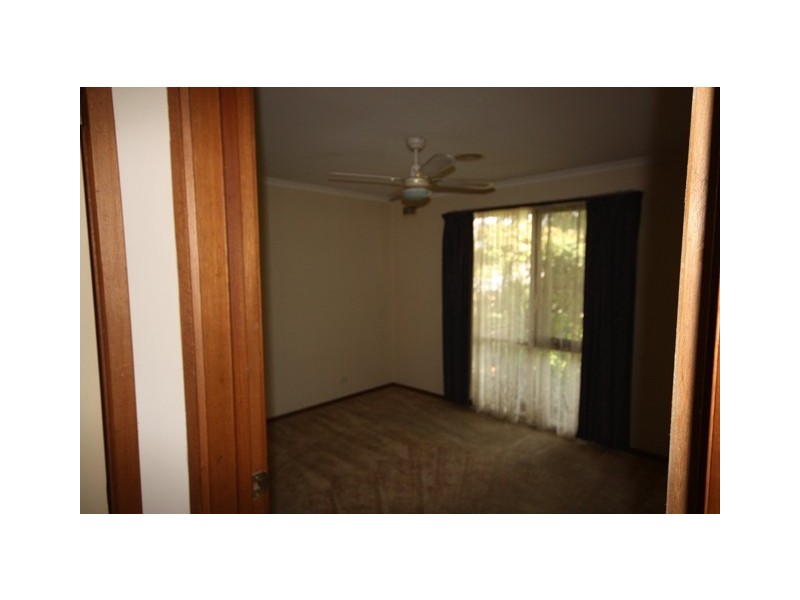 23 Chirnside Road, Berwick VIC 3806