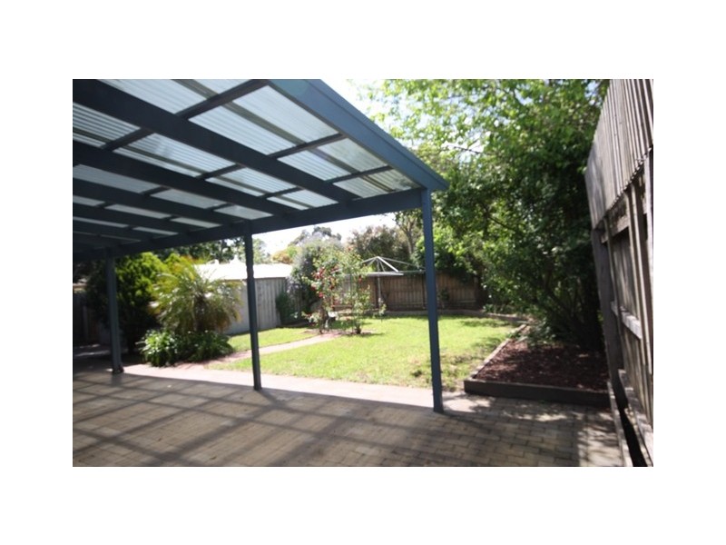 23 Chirnside Road, Berwick VIC 3806