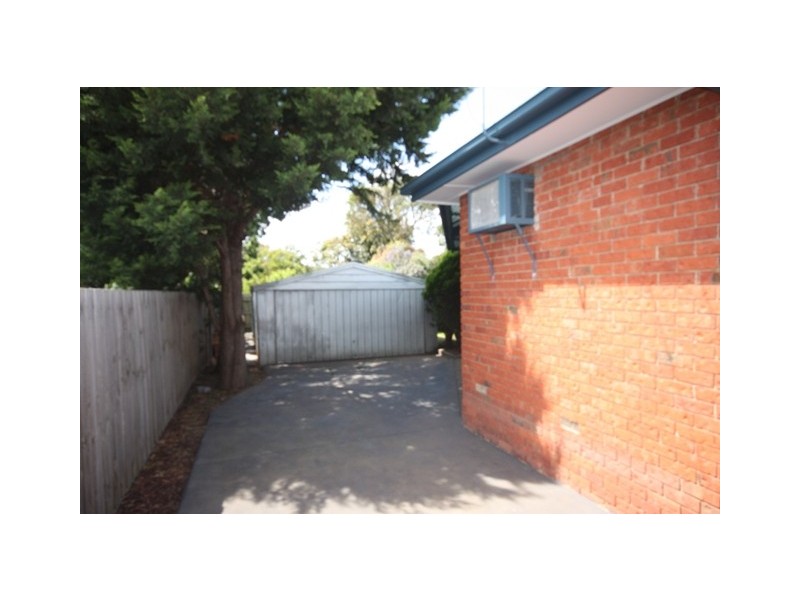 23 Chirnside Road, Berwick VIC 3806