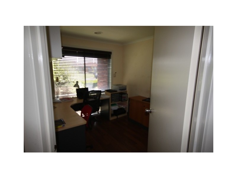 28 Emily Drive, Narre Warren VIC 3805