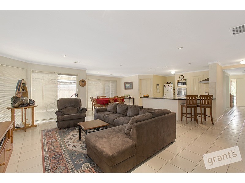 14 Harbour Street, Beaconsfield VIC 3807
