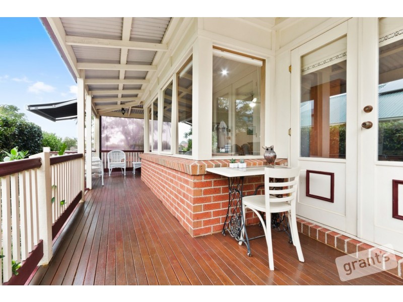 37 Allardice Parade, Berwick VIC 3806